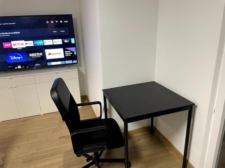 Lucky Seven Cosy 1-Bedroom Apartment, Free Parking 크라쿠프 외부 사진